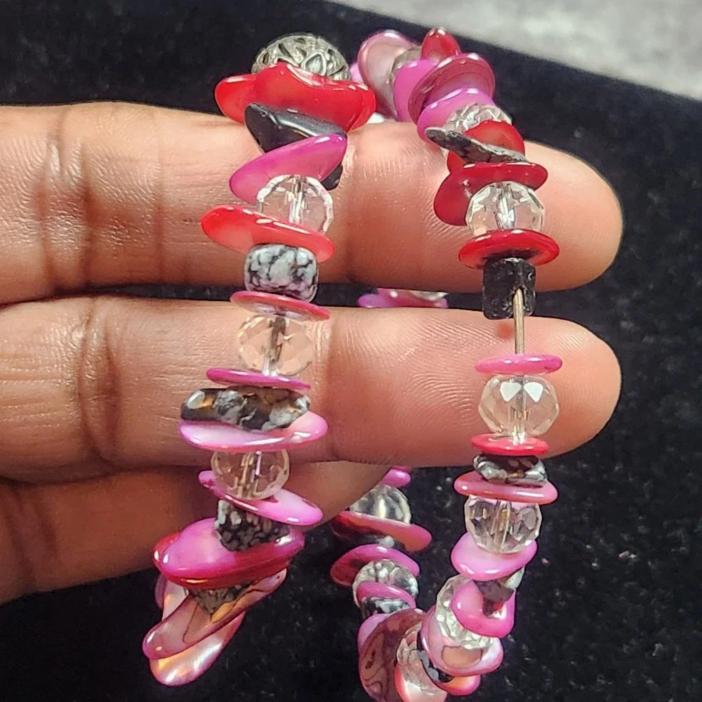 Pink Red Shell Chip Memory Wire Wrap Bracelet Snowflake Obsidian Glass Beads